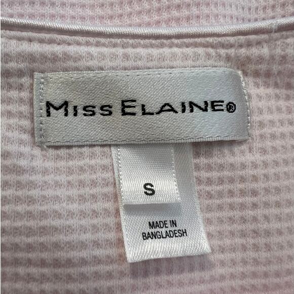 Miss Elaine Robe in Light Pink with Embroidery at Neckline Snap Close Size Small - Picture 4 of 6